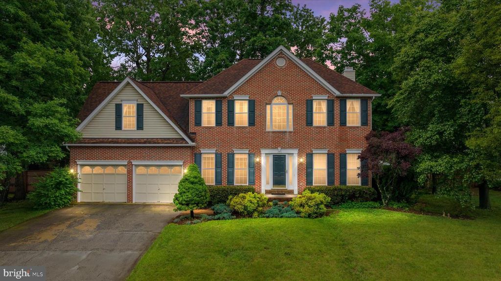 222 CAVALRY DR, Winchester, VA 22602