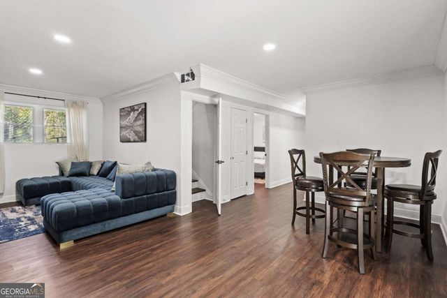 2200 Kenney Court, East Point, GA 30344