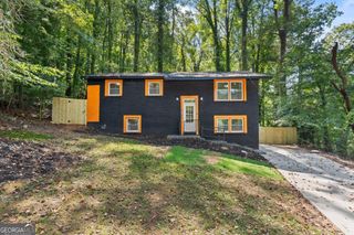 2200 Kenney Court, East Point, GA 30344