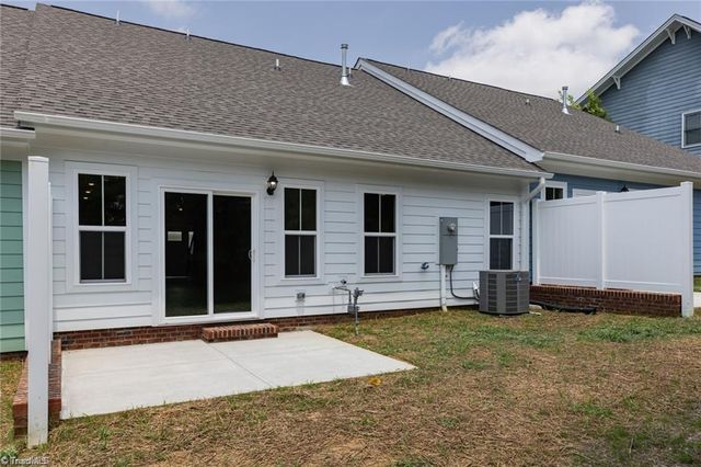 1739 OLD FIELDS Boulevard, Haw River, NC 27258