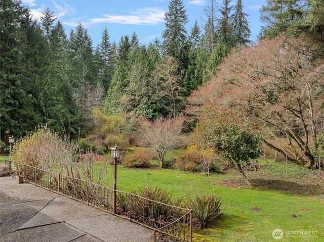 20025 166th Avenue NE, Woodinville, WA 98072