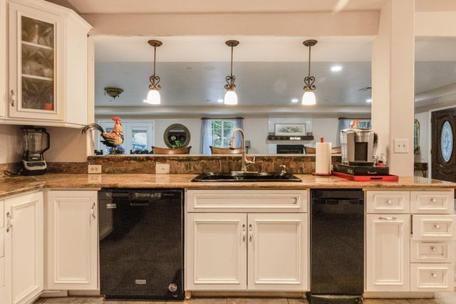18171 Berta Canyon Road, Salinas, CA 93907