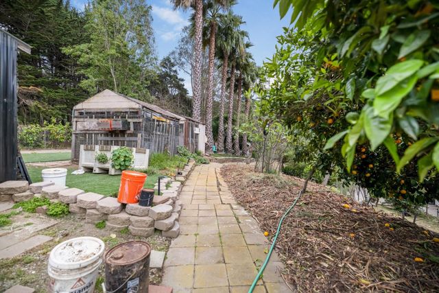 18171 Berta Canyon Road, Salinas, CA 93907