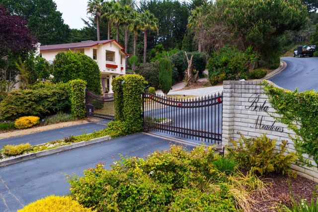 18171 Berta Canyon Road, Salinas, CA 93907