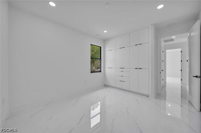 1618 Moore AVE, Lehigh Acres, FL 33972