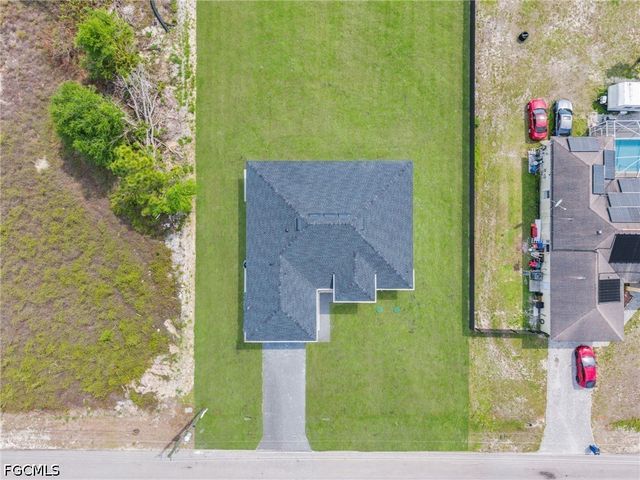 1618 Moore AVE, Lehigh Acres, FL 33972