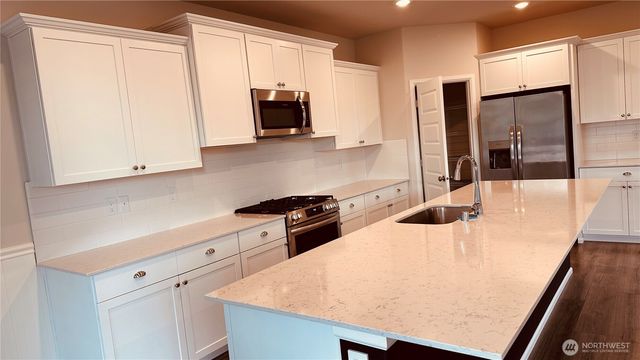 28400 83rd Drive NW, Stanwood, WA 98292