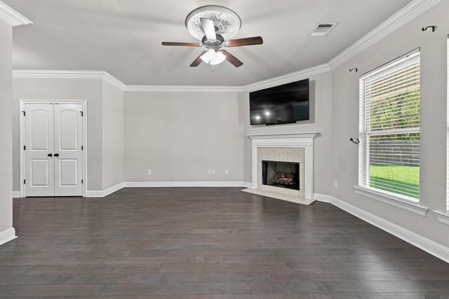 39193 Majestic Wood Ave, Gonzales, LA 70737