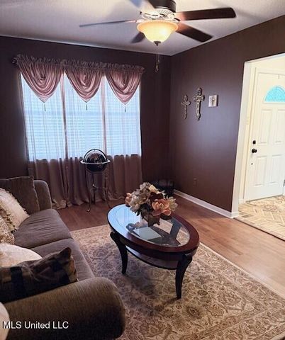 2246 Baywood Drive, Biloxi, MS 39532