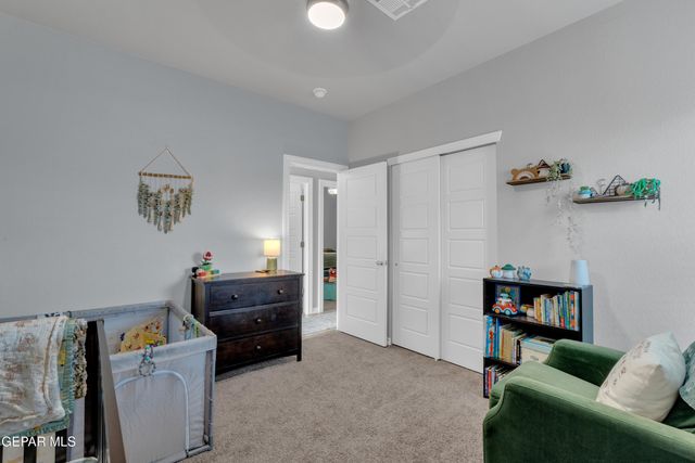 11352 Hidalgo Drive, Socorro, TX 79927