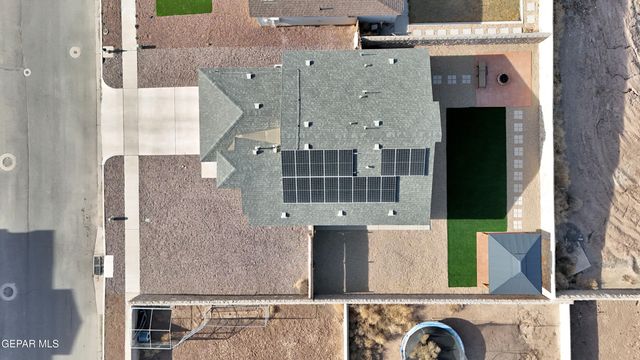 11352 Hidalgo Drive, Socorro, TX 79927