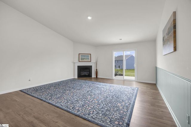 732 Wolverine Lane, Woodruff, SC 29388