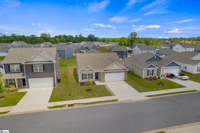 732 Wolverine Lane, Woodruff, SC 29388