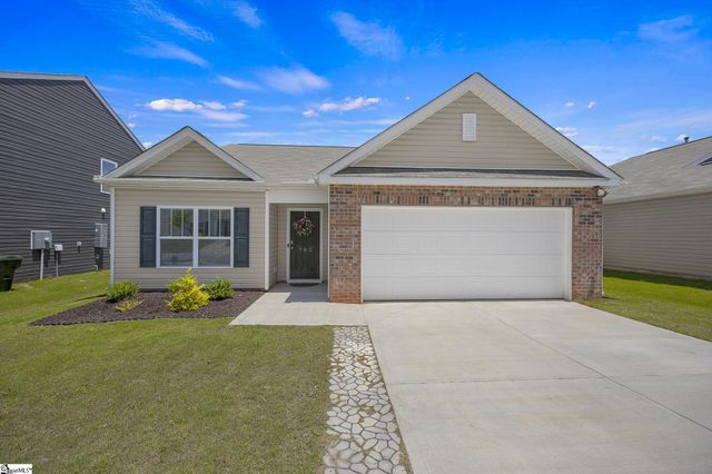 732 Wolverine Lane, Woodruff, SC 29388
