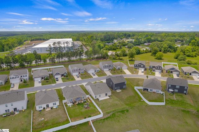 732 Wolverine Lane, Woodruff, SC 29388