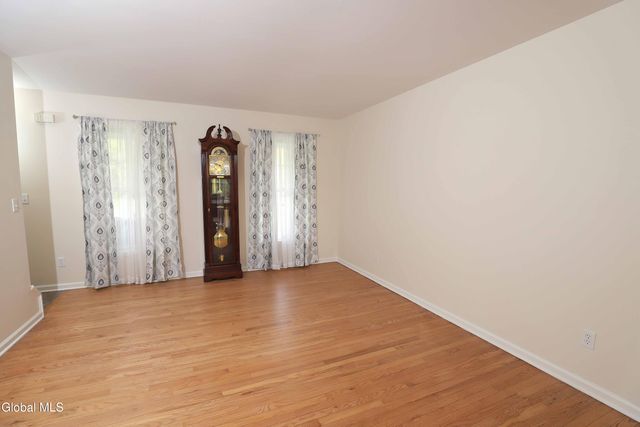 511 Tony Drive, Rotterdam, NY 12306