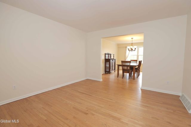 511 Tony Drive, Rotterdam, NY 12306
