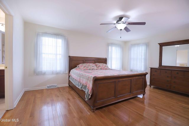 511 Tony Drive, Rotterdam, NY 12306