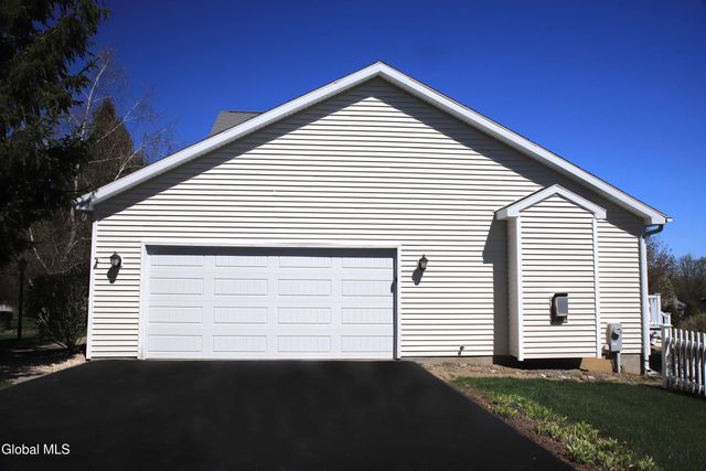 511 Tony Drive, Rotterdam, NY 12306