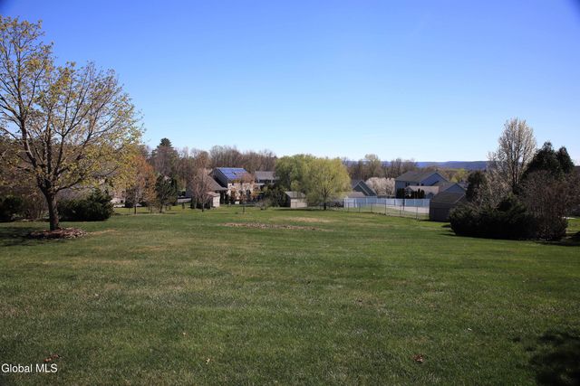 511 Tony Drive, Rotterdam, NY 12306