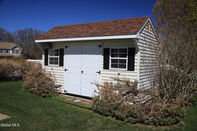 511 Tony Drive, Rotterdam, NY 12306