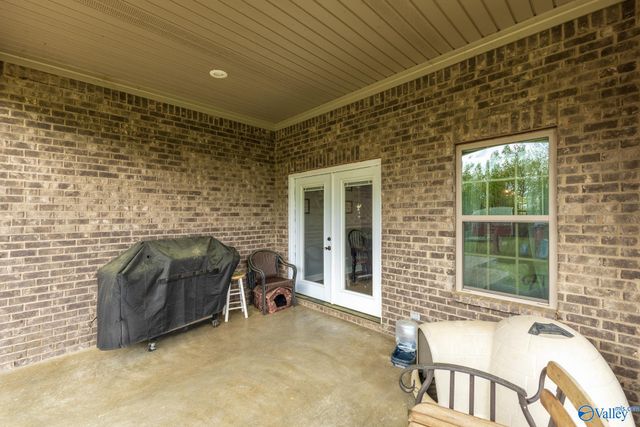 15153 Hobbs Road, Athens, AL 35614