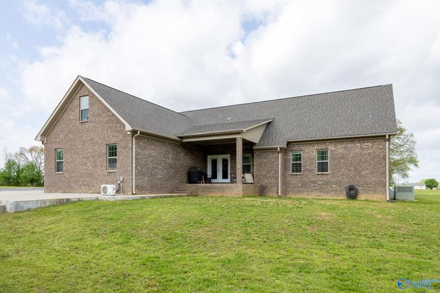15153 Hobbs Road, Athens, AL 35614