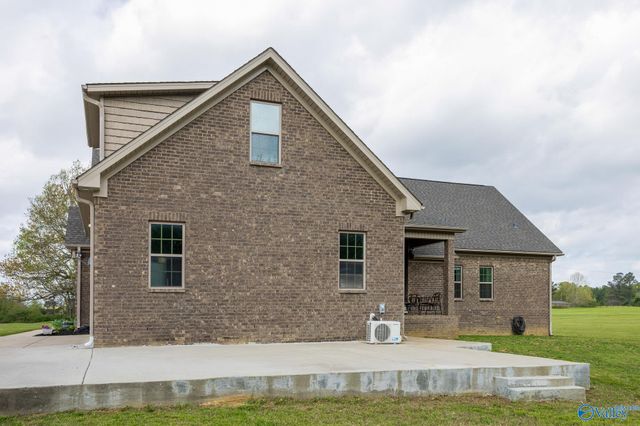15153 Hobbs Road, Athens, AL 35614