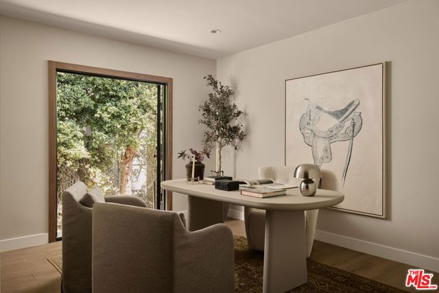 6255 Del Valle Drive, Los Angeles, CA 90048
