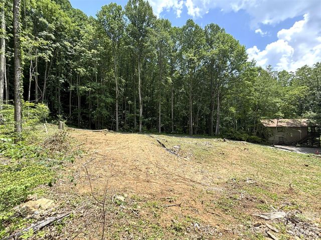 21 Club Crest Drive, Maggie Valley, NC 28751
