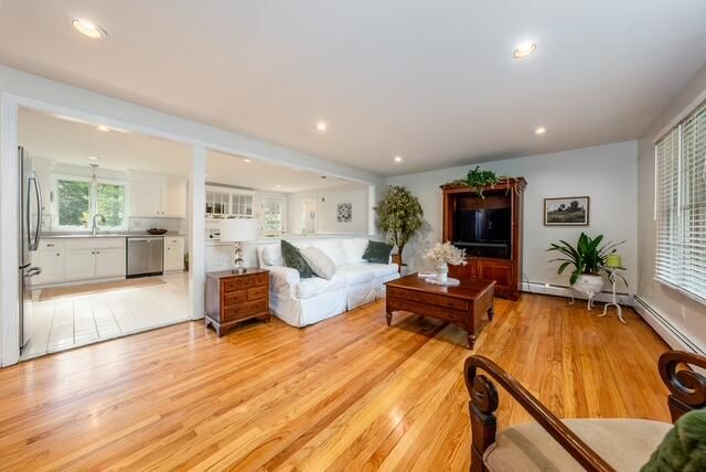 99 Old Post Road, Centerville, MA 02632