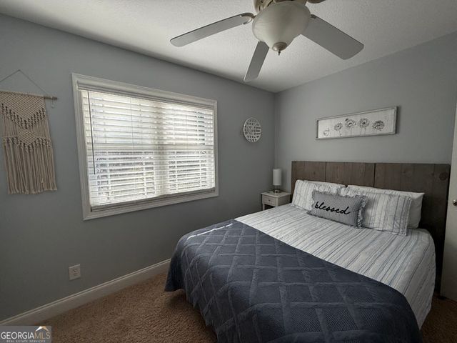 49 Currahee Point, Toccoa, GA 30577