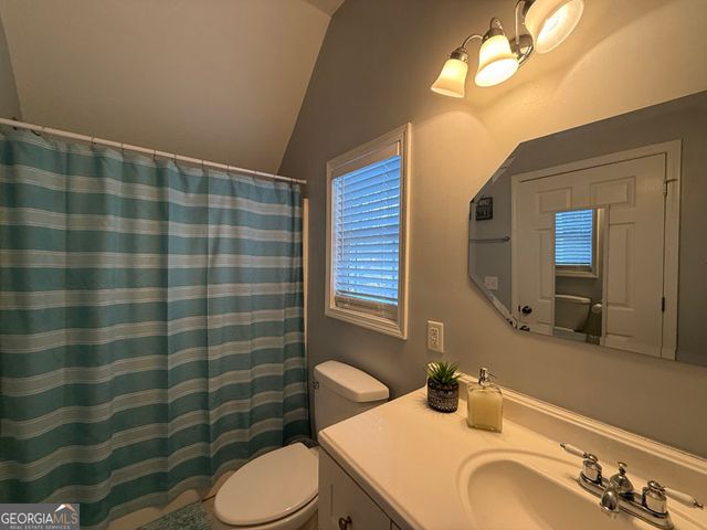 49 Currahee Point, Toccoa, GA 30577