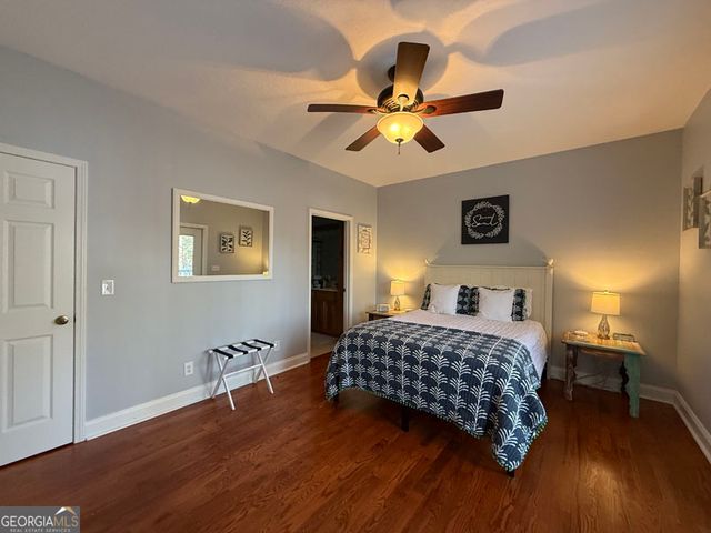 49 Currahee Point, Toccoa, GA 30577