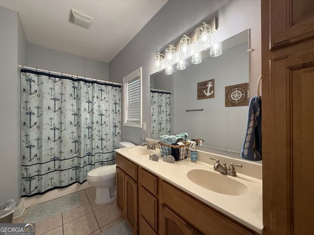 49 Currahee Point, Toccoa, GA 30577