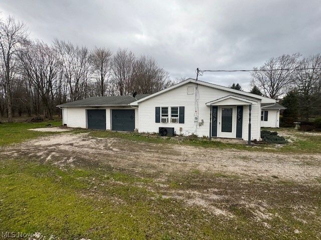 4474 Wilson Sharpsville Road, Cortland, OH 44410