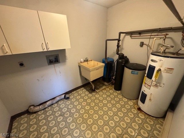 4474 Wilson Sharpsville Road, Cortland, OH 44410