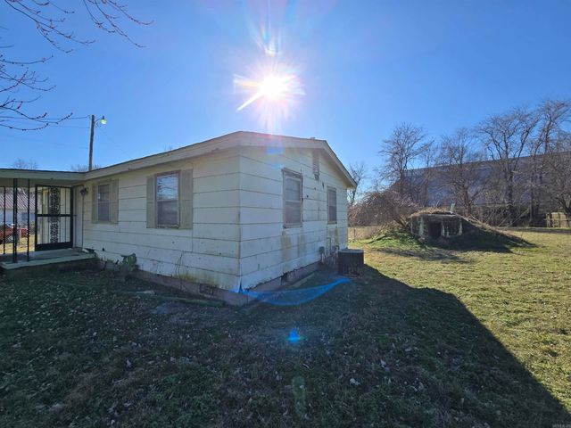 624 S Ozark Avenue, Trumann, AR 72472