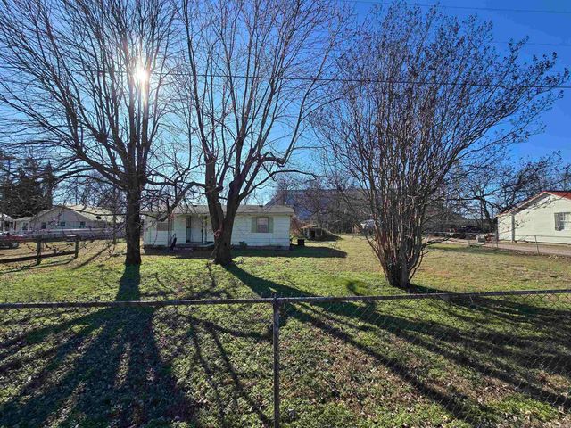 624 S Ozark Avenue, Trumann, AR 72472