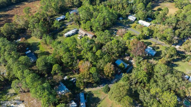 106 LAR Lane, Crescent City, FL 32112