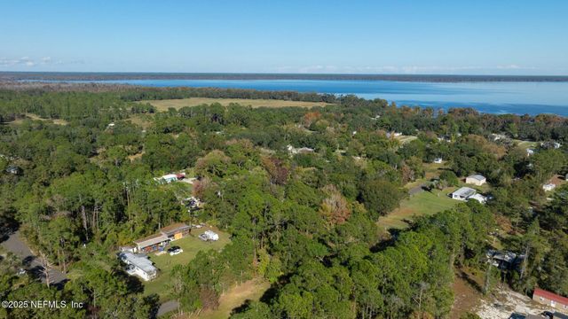 106 LAR Lane, Crescent City, FL 32112