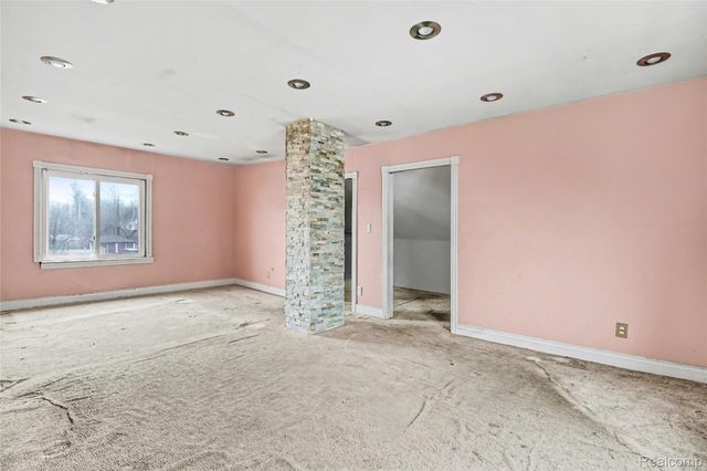 5719 Haverhill Street, Detroit, MI 48224