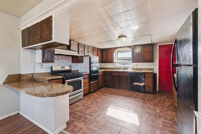 804 W Main Street, Edmond, OK 73003