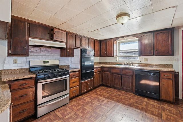 804 W Main Street, Edmond, OK 73003