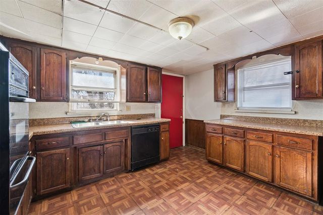 804 W Main Street, Edmond, OK 73003