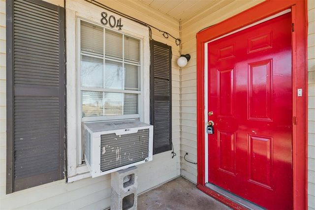 804 W Main Street, Edmond, OK 73003