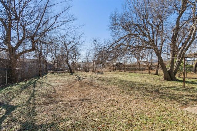 804 W Main Street, Edmond, OK 73003