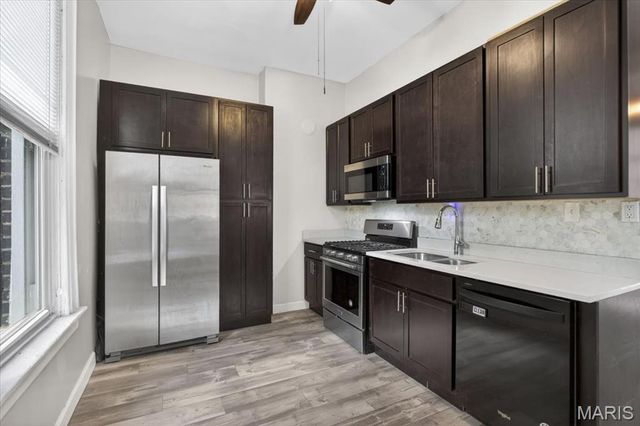 2416 S 13th Street A, St Louis, MO 63104