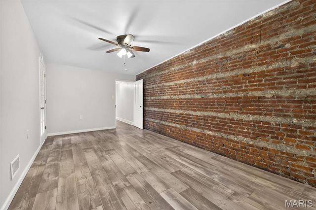2416 S 13th Street A, St Louis, MO 63104