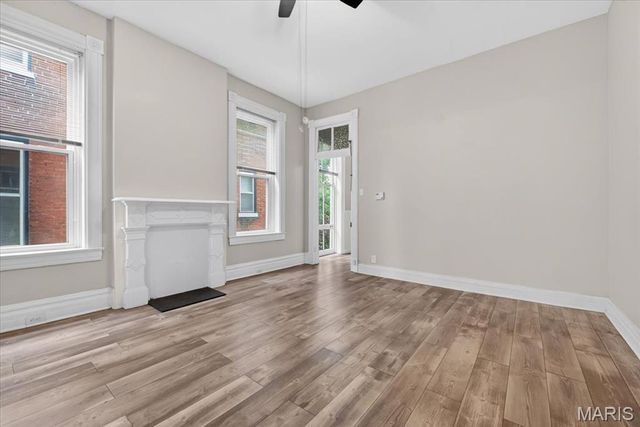 2416 S 13th Street A, St Louis, MO 63104